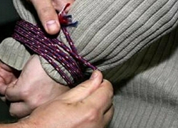 Два жителя КБР похитили женщину в МинВодах