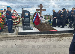 Бойца СВО и первого заместителя мэра Ставрополя Гурциева похоронили на Крестовоздвиженском кладбище
