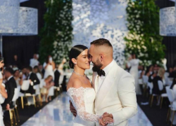 Турецкое платье и куча гостей: Ксения Бородина показала фото с торжественной части свадьбы со ставропольским миллионером