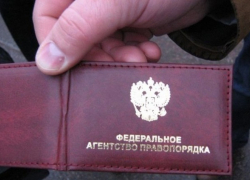 В Пятигорске директора ООО оштрафовали за герб России на удостоверении