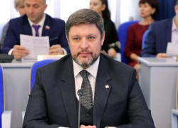 Николай Новопашин официально стал главой Кировского округа