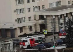 Троих детей спасли при пожаре на улице Доваторцев в Ставрополе 
