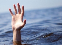 На Ставрополье спасатели достали утопленника на плотине Невинномысского канала