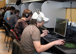 Молодой геймер ограбил интернет-клуб 