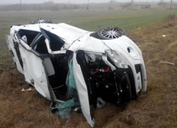 В Минеральных Водах парни ехали в РЭО и разбили новую машину