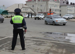 Двое полицейских, получившие взятку от наркомана, проведут 7 лет в тюрьме 