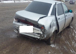 Ребенок и пожилой мужчина пострадали при столкновении легковушек на Ставрополье