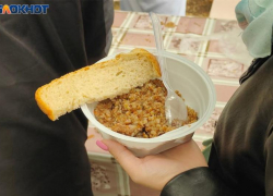Полевая кухня в Ставрополе вызвала ажиотаж среди жителей на 9 мая