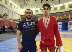 Ставропольчанин стал серебряным призером Первенства России по самбо