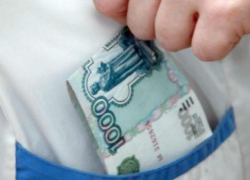 В Изобильном врач-инфекционист брала взятки 