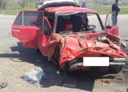 28-летняя жительница Ставрополья впала в кому после жесткого ДТП «копейки» и «ГАЗели»