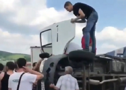 Жесткая авария с участием "Газели" произошла в Пятигорске