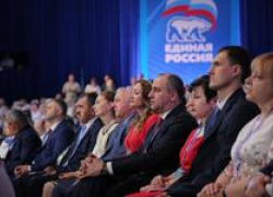 Глава республики Рашид Темрезов и исламист Расул Боташев стали кандидатами в Госдуму от КЧР