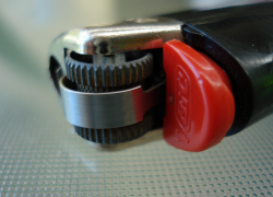 На Ставрополье скончался 17-летний подросток, надышавшись газом из зажигалок