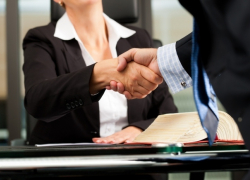 На Ставрополье адвокат обвиняется в попытке мошенничества 