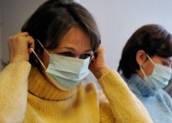 Российские власти ограничили продажу медицинских масок