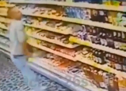 Воришка запихивал шоколадки в трусы в Ставрополе