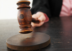 На Ставрополье женщину изнасиловали из-за тысячи рублей