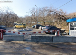   В Пятигорске перекрыли улицу бетонными плитами