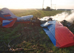 Два человека погибли при падении самолета в Ставропольском крае