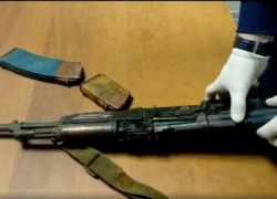 Угрожая пистолетом, ставрополец пытался забрать у соседа деньги