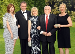 Появились фотографии красавиц-внучек уроженца Ставрополья Михаила Горбачева 