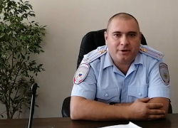 На Ставрополье полицейский спас ребенка от неадеквата с ножом