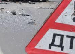 Два микроавтобуса столкнулись из-за ветра