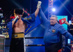 Ставропольский казак Павел Шульский победил американца в турнире по профессиональному боксу 