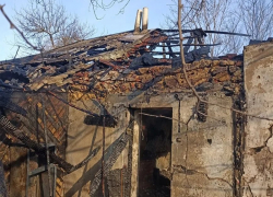 Многочисленные ожоги получила женщина в сгоревшем в Шпаковском округе доме