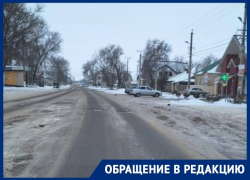 Неочищенные дороги в Ставропольском крае возмутили местного жителя