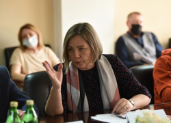 Экс-замминистра природных ресурсов Ставрополья подозревается в превышении должностных полномочий