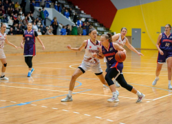 «Спартак» повержен: баскетболистки «Невинномысска» отпраздновали успех в Санкт-Петербурге