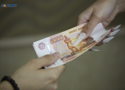 В Кировской больнице заведующие детскими отделениями брали взятки за оформление фиктивной инвалидности