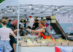 В Ставрополе партия «Новые люди» провела акцию в поддержку местных производителей