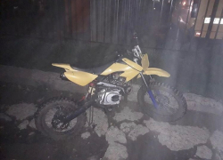 Двое ставропольчан перевернулись на скутере