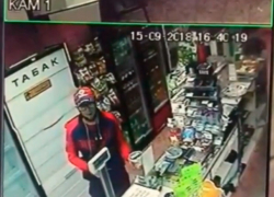 Мужчина украл деньги на лечение ребёнка и попал на видео в Ставрополе