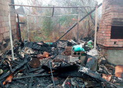 В ночном пожаре в Ставрополе погиб человек