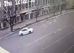 Ставропольский автохам был оштрафован за гонки на площади Ленина