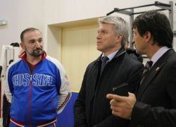 Самый большой бассейн в Европе открыл министр спорта России в Кисловодске