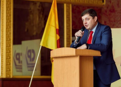«Блокнот Ставрополь» поздравляет главного редактора Олега Пахолкова с новым назначением в Госдуме 