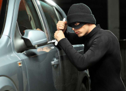 Группа молодых угонщиков задержана в селе Покойное