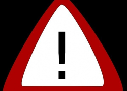 Полиция ищет водителя, сбившего в Ставрополе 80-летнюю женщину