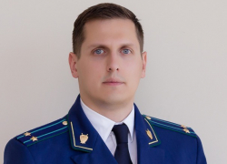 Сбивший человека насмерть зампрокурор Каледин продолжает оставаться на посту