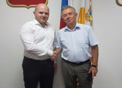 Добились своего: «Коммунисты России» все-таки получат пять баннеров в Ставрополе