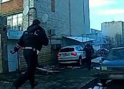 Эффектная погоня полицейских за преступником попала на видео в Ставрополе