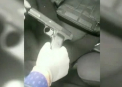 Задержание ограбившего женщину на полмиллиона рублей налетчика на Ставрополье попало на видео