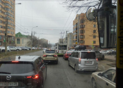 Десятибалльные пробки зафиксировали на дорогах Ставрополя из-за дождя