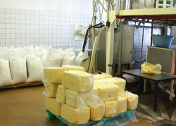 Всё как по маслу: перевозчик молочной продукции украл более тысячи пачек сливочного масла на Ставрополье