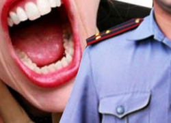 В Невинномысске девушка покусала инспектора ГАИ